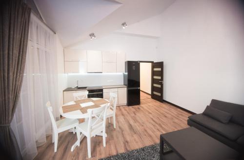 Ukmerge Apartment | Laurentroom Park&Fountain