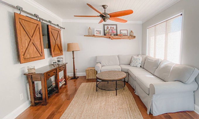 Lavallette Condo | Lavallette Gorgeous 3 Bed/2 Bath Beach Block Rental-Beach Access Street, Badges