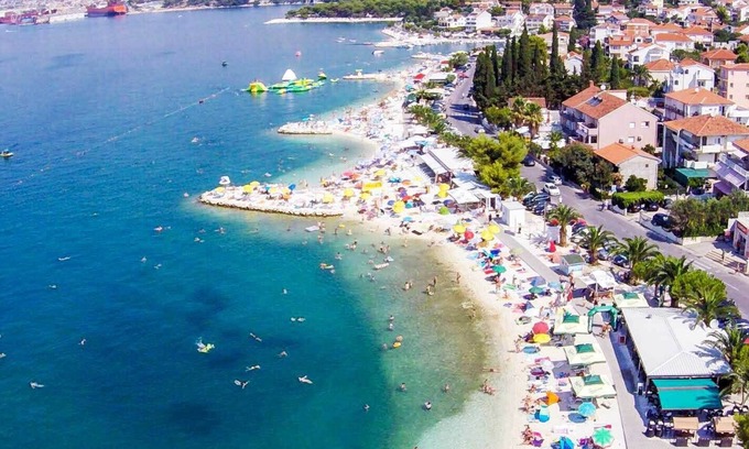 Okrug Donji Villa | LavandaResidence Trogir Split Villa* Heated Pool HotTube Tavern Grill