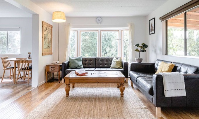Gibsons House | Lavender Lodge