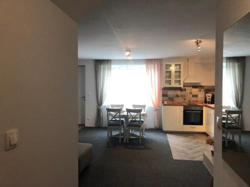Pernik Apartment | Lavender Suite