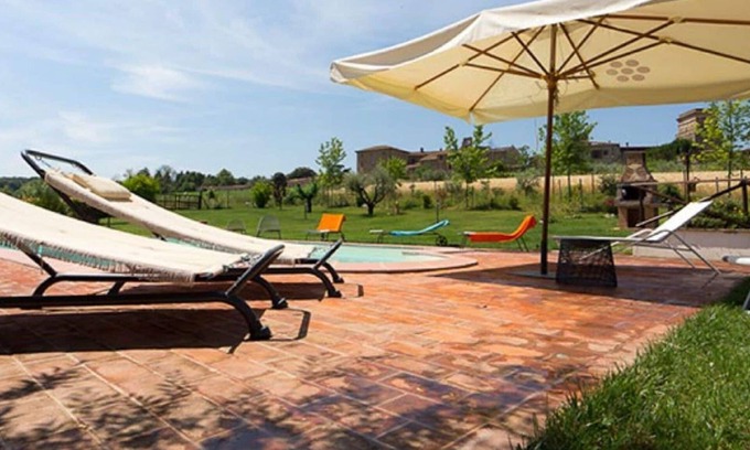Marsciano House | Lavish Holiday Home in Marsciano with Swimming Pool