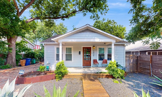 South River City House | Lavish home with firepit - 1 block to cafes, fine dining, shops & entertainment