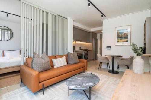 Green Point Apartment | Lavish Living at The Braemar