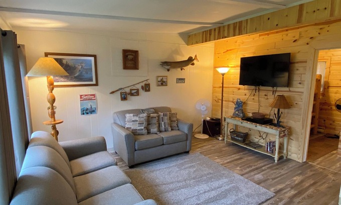 Cadillac House | Lazy Acorn "The Blue Gill" on Lake Mitchell