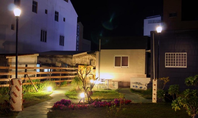 Shanjiao Bed & Breakfast | Lazy House