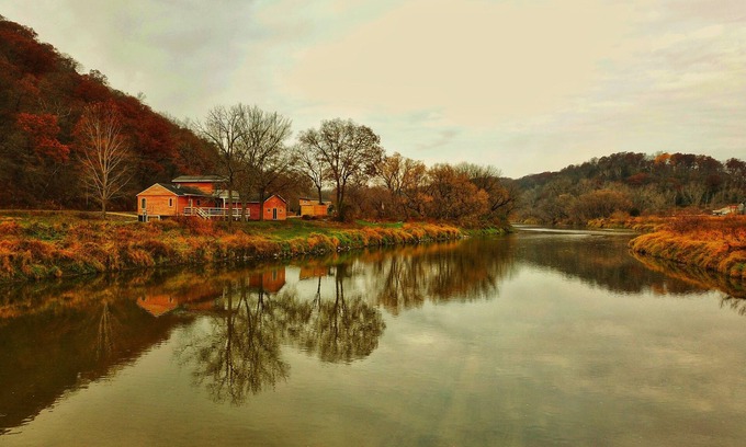 Dorchester Cabin | Lazy River Cabin