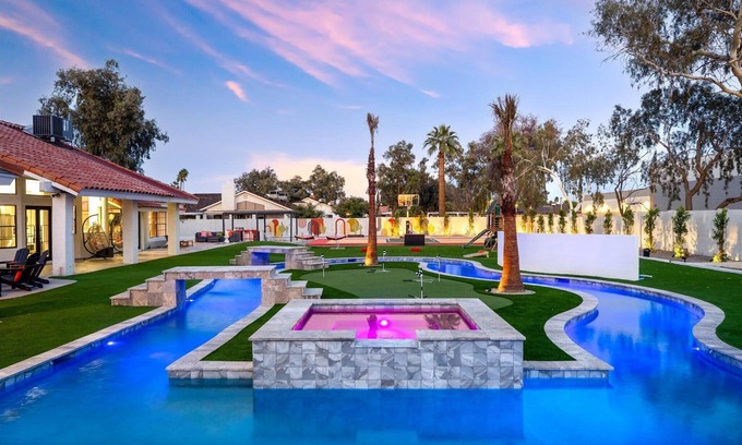 Glendale House | Lazy River Luxe | Pickleball | 6BR's | Pool & Spa