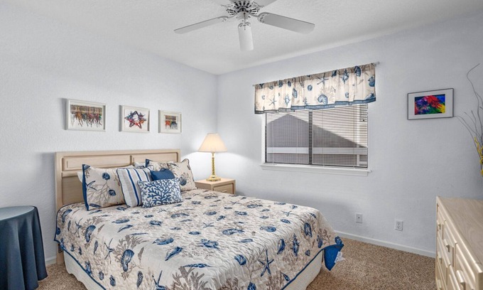Osage Beach Condo | Lazy V-08 Updated 3 Bedroom 2.5 Bath Waterfront Condo!