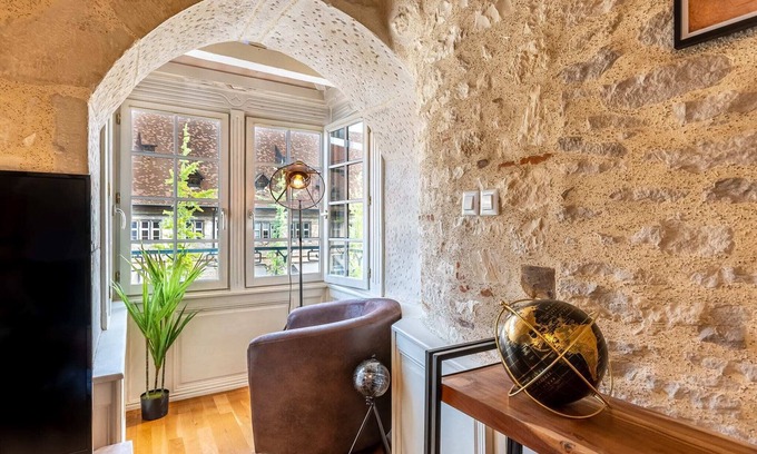 Montbeliard Apartment | Le 01gregimmoappart'hôtel