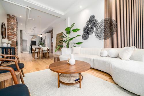 Saint-Roch Apartment | Le 1911 Luxury Condo