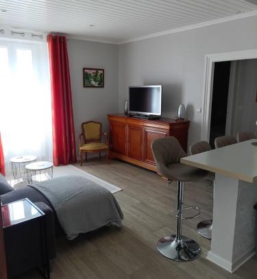 Montceau-les-Mines Apartment | Le Bellevue