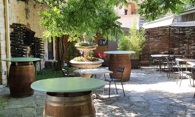 Prades-le-Lez Bed & Breakfast | Le Bistrot Vinaigrette