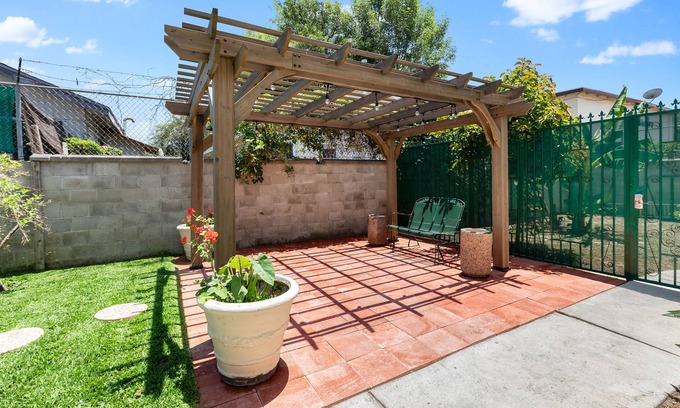 El Monte Hotel | Le Blanc Inn & Suites