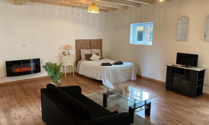 Riedisheim Apartment | Le Chêne: Petit Chalet cosy proche de Mulhouse