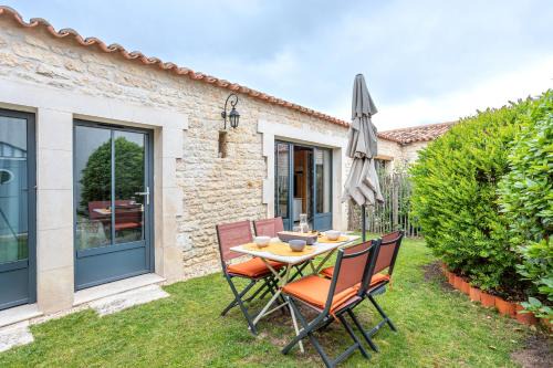 Saint-Pierre-d'Oleron House | le chai de la lumineuse