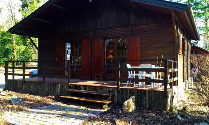 Saint-Martin-le-Beau Cabin | Le Chalet de la Loire