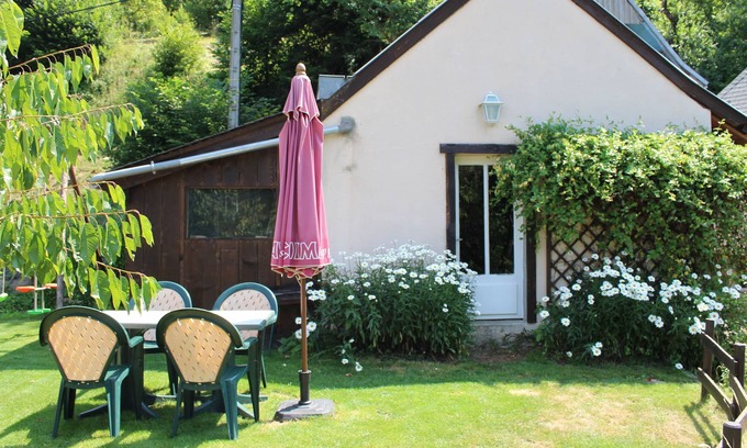 Bethmale House | Le Chalet - Gîte Pour 2 Personnes Avec Jardin à Bethmale