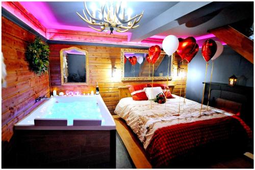 Bourgoin-Jallieu Apartment | Le Chalet romantique, SPA XXL, Écran cinéma, Lit king size, cascade d'eau