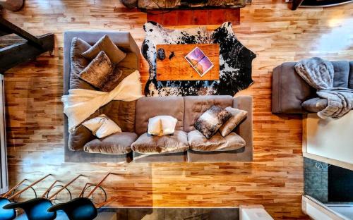 Saint-Faustin-Lac-Carre Ski Chalet | Le Chalet Suisse