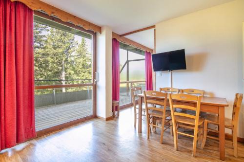 Chamrousse Apartment | Le Chamroussien - Appt 6p, au pied des pistes