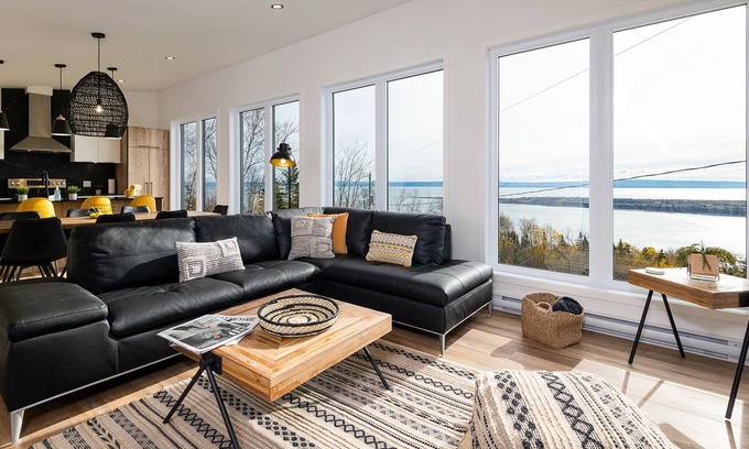 Saint-Joseph-de-la-Rive Ski Chalet | Le Charmant de Charlevoix-Magnifique vue sur le fleuve