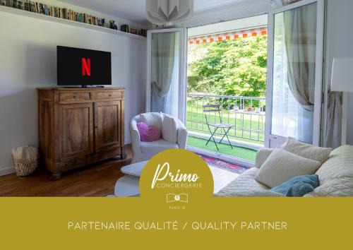Chatenay-Malabry Apartment | Le Chateaubriand - Calme, balcon et parking