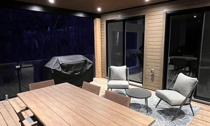 Saint-Faustin-Lac-Carre House | Le Chill Shack - Golf, Ski, SPA