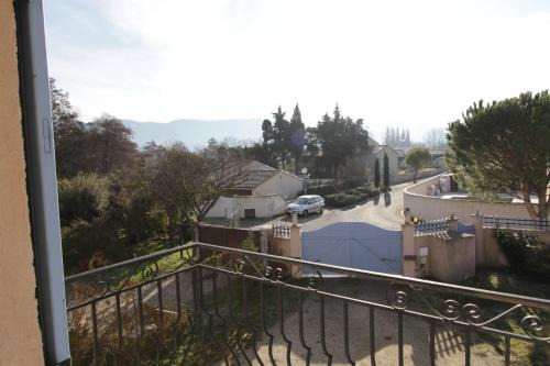 Taillades Apartment | Le cigalou