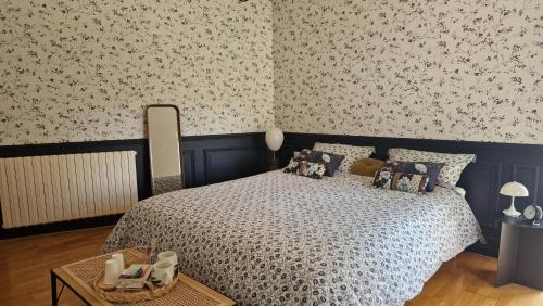 Scorbe-Clairvaux House | Le Clos des Champis