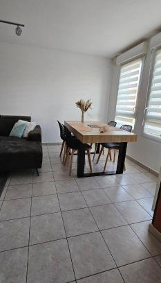 Vaulx-en-Velin Apartment | Le cocon de soie Superbe T3 à Vaulx en Velin