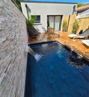 Carpentras Bed & Breakfast | Le Cocoon - Jacuzzi, Sauna et Piscine privée