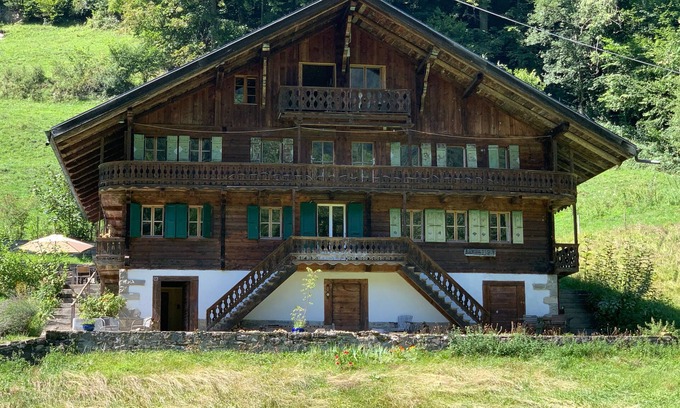 Val d'Illiez Ski Chalet | Le Communal Chalet La Renarde