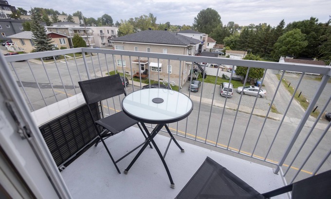 Rouyn-Noranda Apartment | Le Contemporain