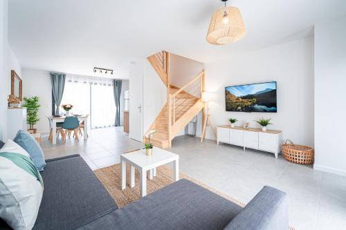 Esbly Apartment | Le Cool Plex Duplex avec Jardin, Disney 10mn