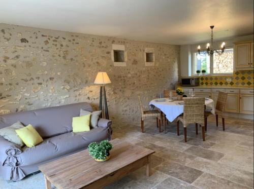 Bourrou House | Le Cottage Rouffignac