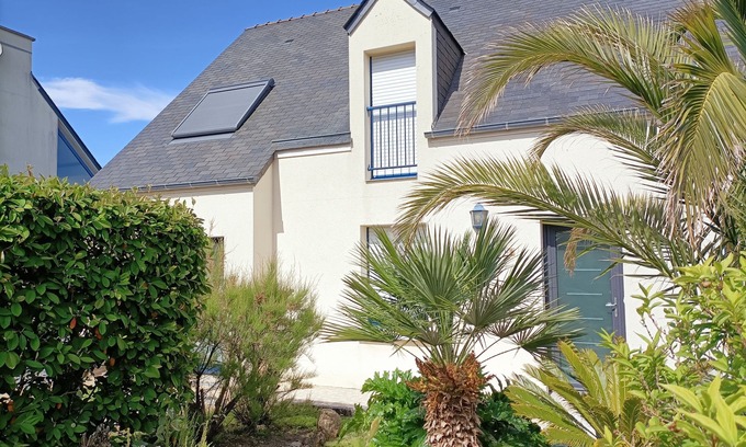 Le Croisic Apartment | Le Croisic 84m2, small garden, 200m from the beach