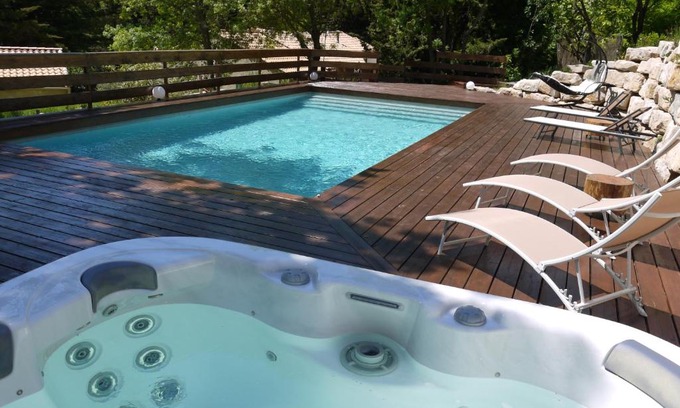 Les Plans House | Le Cypressat