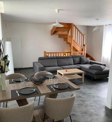 Mortagne-sur-Sevre Apartment | Le Dauphiné
