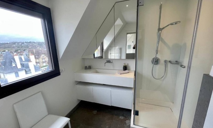Deauville City Centre Apartment | Le Duplex Deauville - Walking distance, golden triangle, unobstructed view with balcony