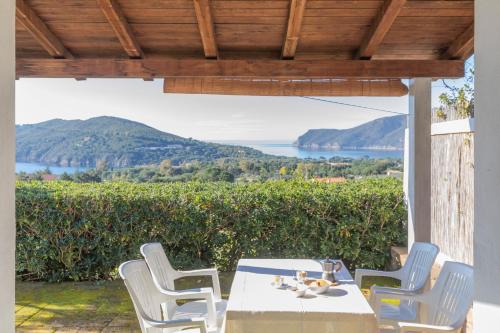 Lacona Apartment | Le Essenze di Lacona, Il Tuo Sogno Vista Mare!