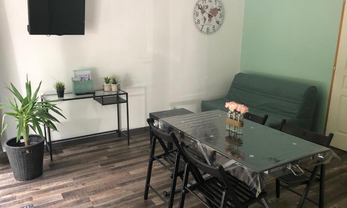 Landes-sur-Ajon Apartment | Le gîte de l'Ajon