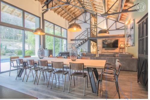 Le Bourget-du-Lac House | Le Garage à François