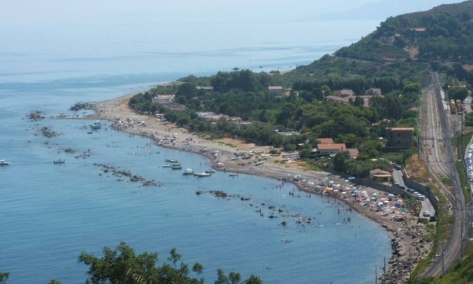 San Mauro Castelverde House | Le Gole holiday home