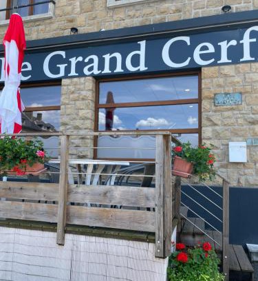 Carignan Hotel | Le grand cerf