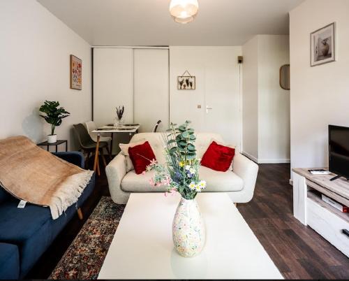 Suresnes Apartment | Le Havre de paix à Suresnes