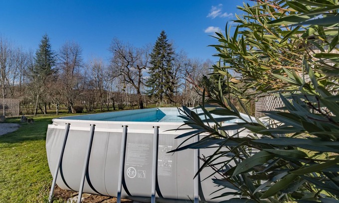 Le Fleix Apartment | Le Hibou - Appt avec piscine partagée