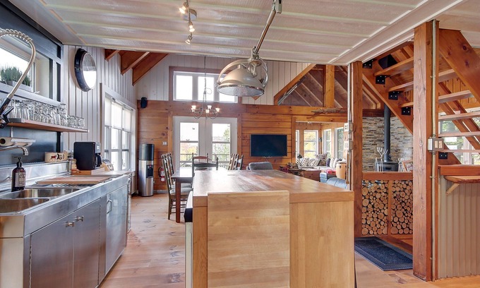 Memphremagog Regional County Municipality Ski Chalet | Le Hibou - Lake access cottage Lovering - Magog - 3 bedrooms !