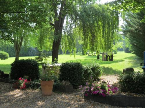 Laragne-Monteglin Bed & Breakfast | Le Jardin