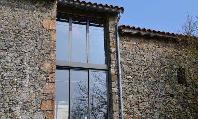 Sevremont House | Le Logis Du Prieure